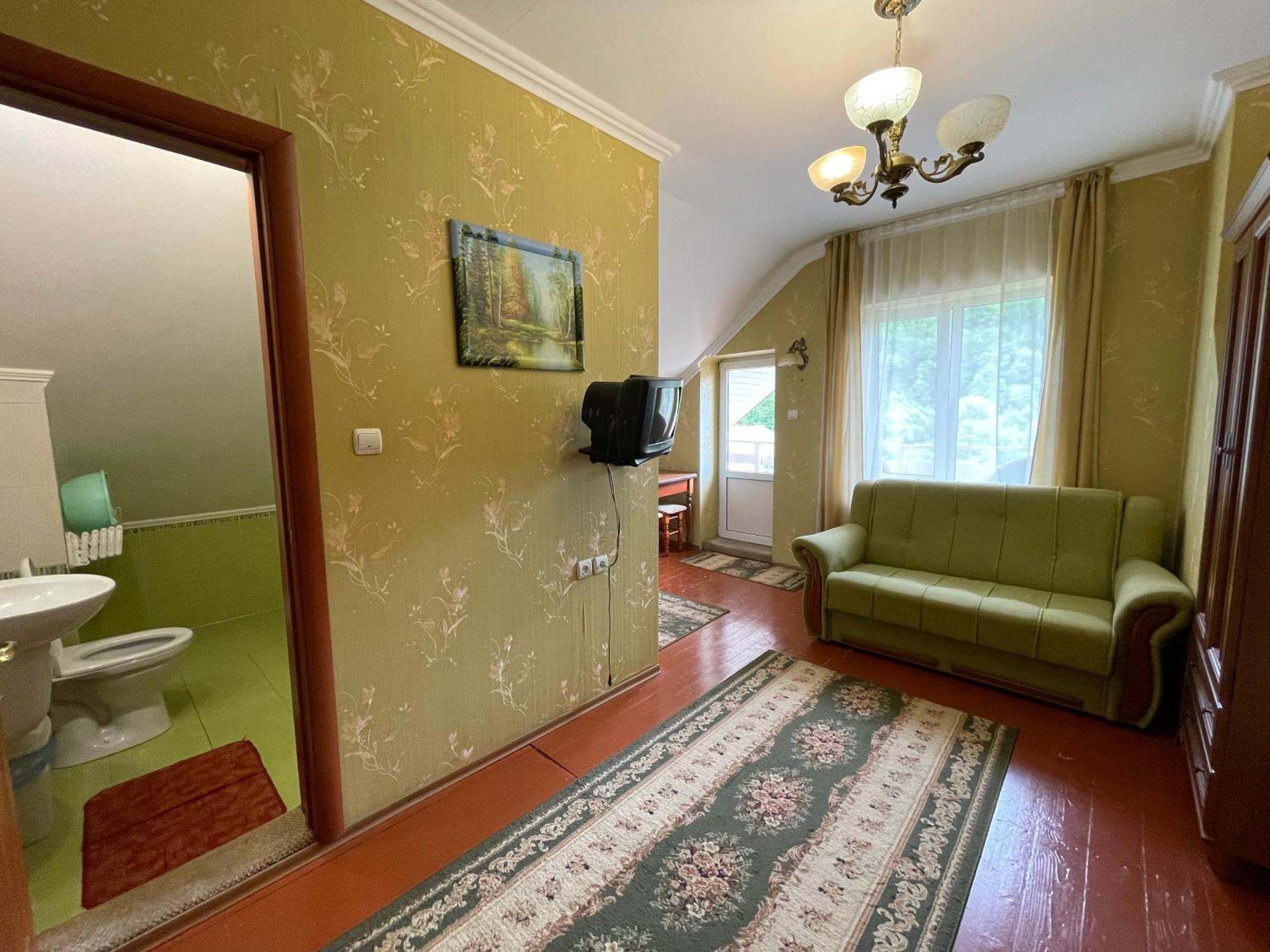 Hotel У Оксани Solochin Zewnętrze zdjęcie